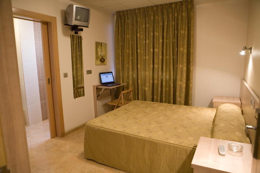 Hostal Casa Paco Chilches  Zimmer foto